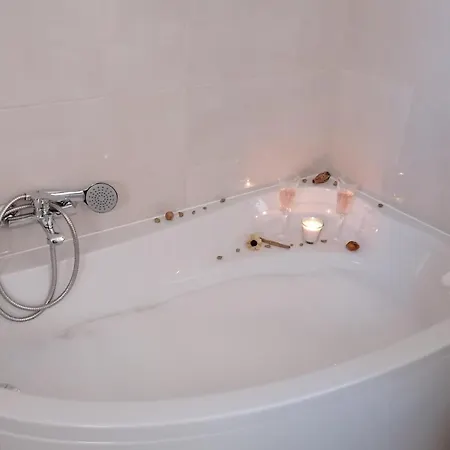 2 Bedroom Awesome In * Viskovo