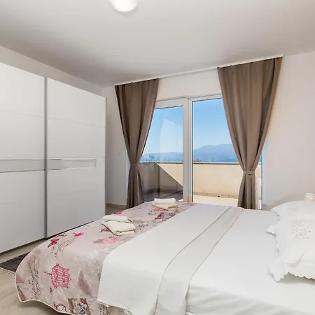 Apartmán 2 Bedroom Awesome In *